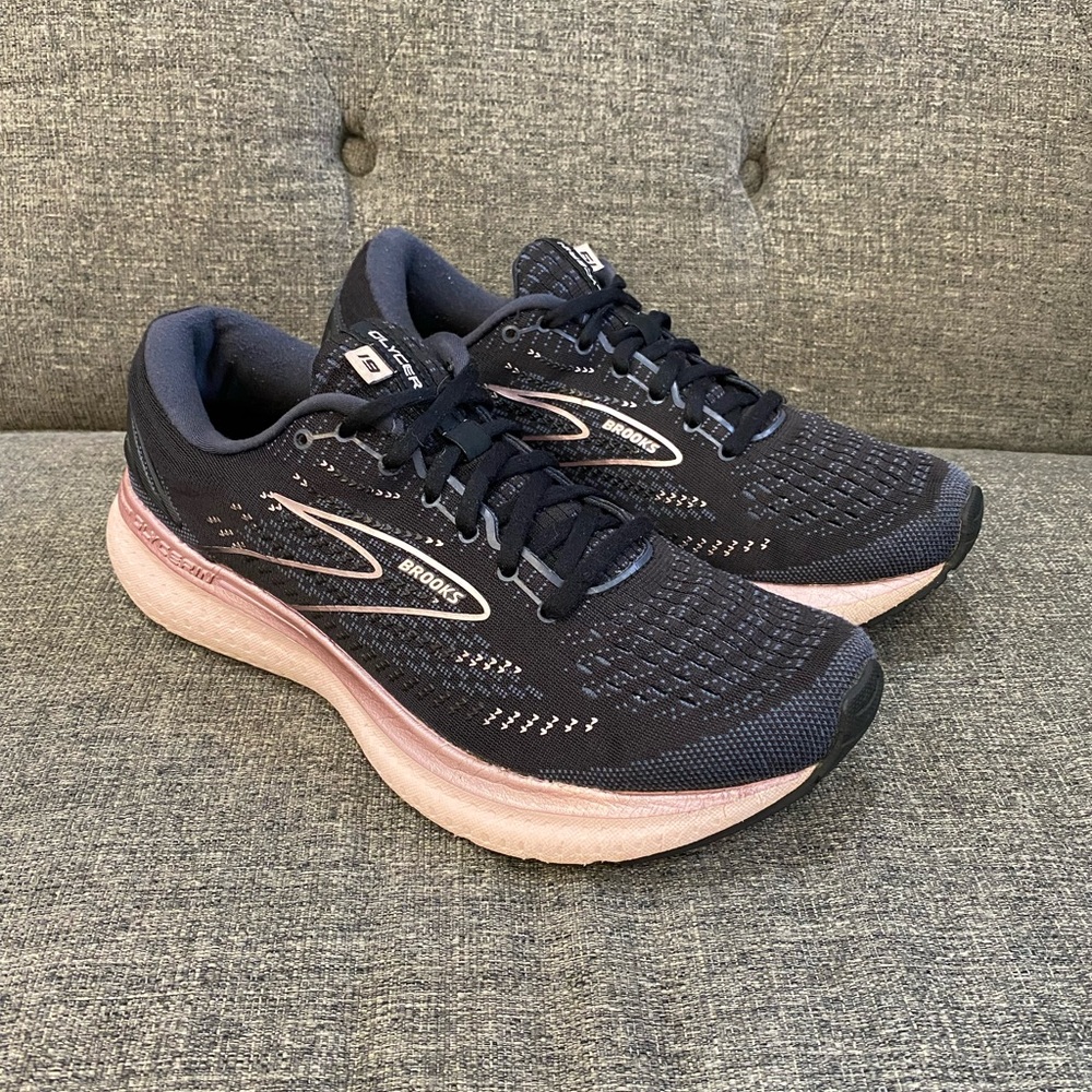 Brooks Glycerin 19 Running Sneakers Women’s Size 10